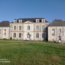 Trajet en bus vers l'Insee de Nantes, avec vue sur le château de la Classerie à Rezé