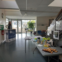 L'équipe est prête pour accueillir les agents du centre technique municipal ! 40 agents sont venus prendre des informations