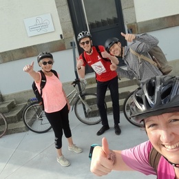 L'équipe bien arrivée sous le soleil