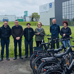 Equipe MéO utilisatrice des vélos électriques prêtés par Terres de Montaigu