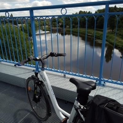 Traversée de l'Oudon et du Pont Bleu à Segré 1/2