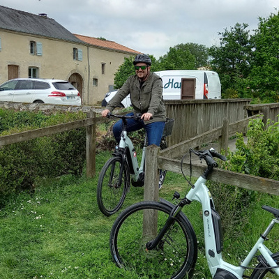 arrivée en vélo au pique-nique défi-mobilité