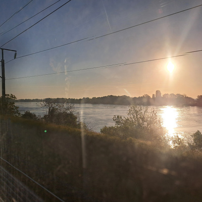 Elle est trop chouette cette ligne de TER le long de notre jolie Loire