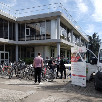 Centrale Nantes_Opération réparation vélos