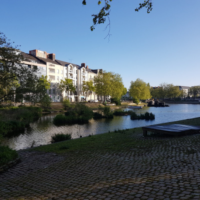 Sur les quais
